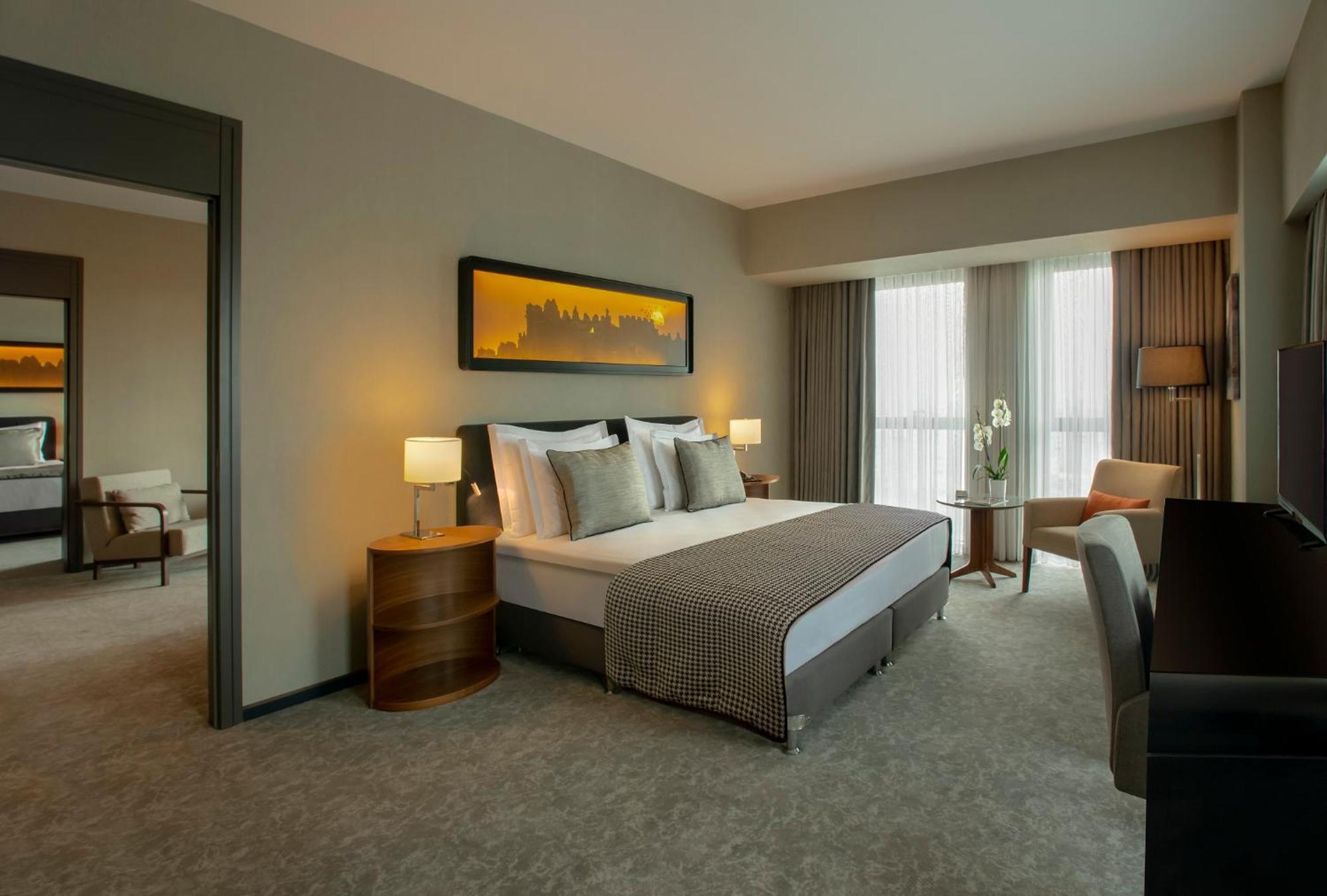 Отель Movenpick Диярбакыр Экстерьер фото